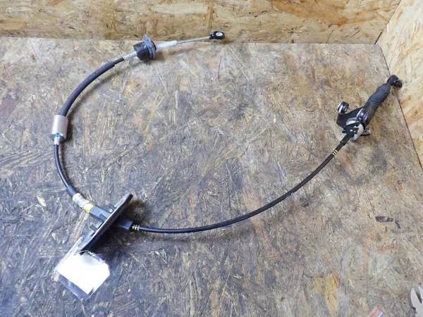 Enlace de Cambios Hyundai OEM BTU1706 - Usado image 2