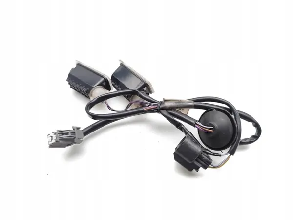 Luz de placa traseira Ford Mondeo 2018 Hatchback image 4