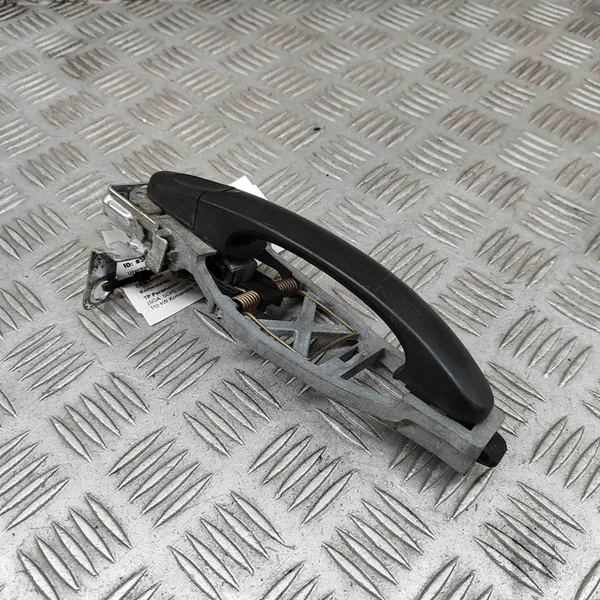 Takaoikea ovenkahva VW TOURAN 2009 7H0837205D image 3