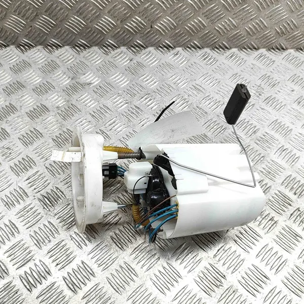 Brandstofpomp BMW 2 GRAN TOURER (F46) 7300465 image 4