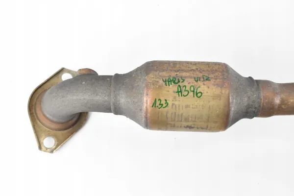 OEM 1741047140 Silenciador Central Catalizador Toyota image 9