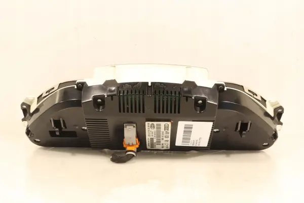 Audi A6 C6 2.7TDI Mittarit OEM 4F0920901C image 5