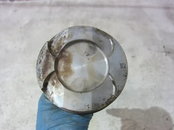 BMW OEM 11247624615 Vevarstake Kolv Begagnad image 3