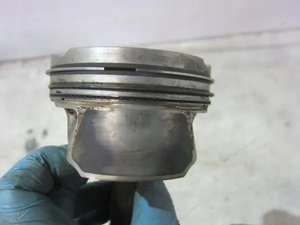 BMW OEM 11247624615 Vevarstake Kolv Begagnad image 9