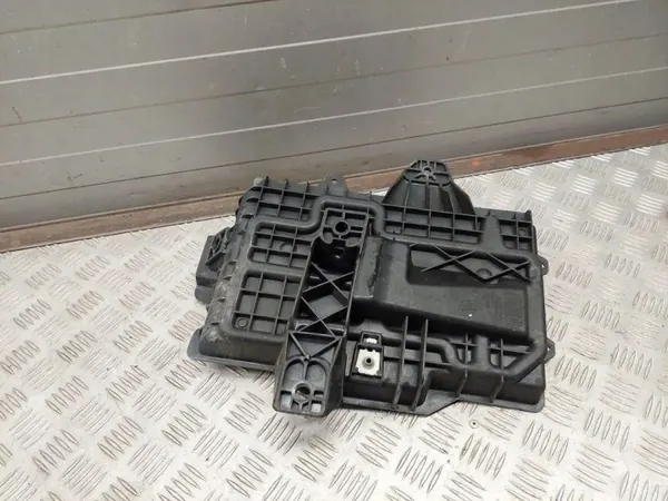 Chrysler Pacifica accukap OEM 68226079AB image 3