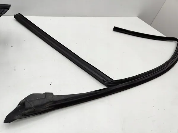 BMW 7336015 Türdichtung Links Vorne für 7er G11 G12 image 6