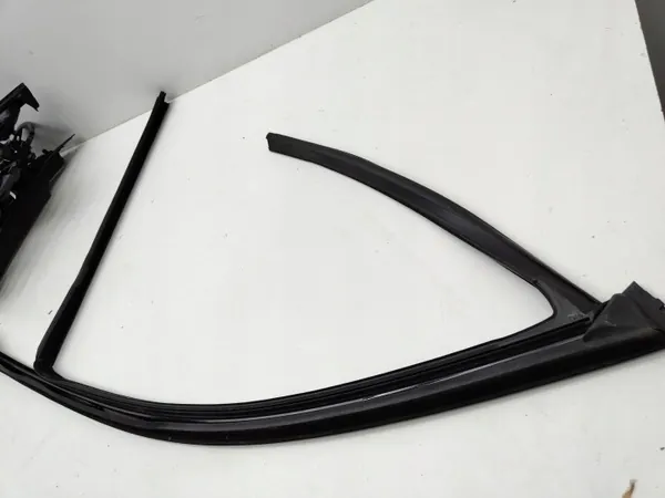BMW 7336015 Türdichtung Links Vorne für 7er G11 G12 image 7