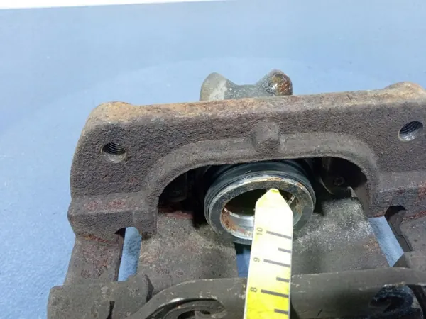 Bromsok fram vänster OEM Ambit-973328- för BMW X3 image 9