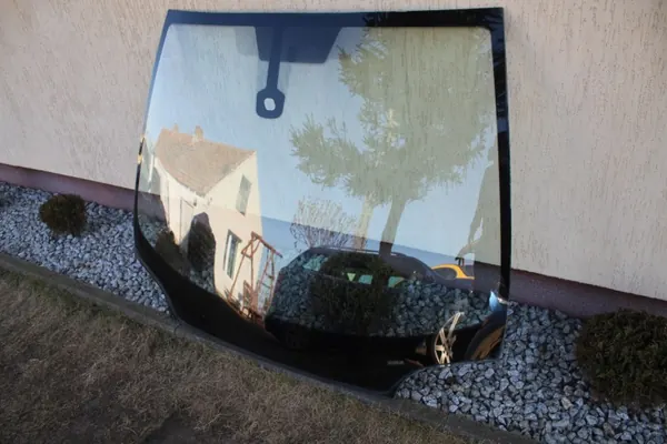 Gebrauchte Frontscheibe OEM 4545 für Peugeot 407 image 3
