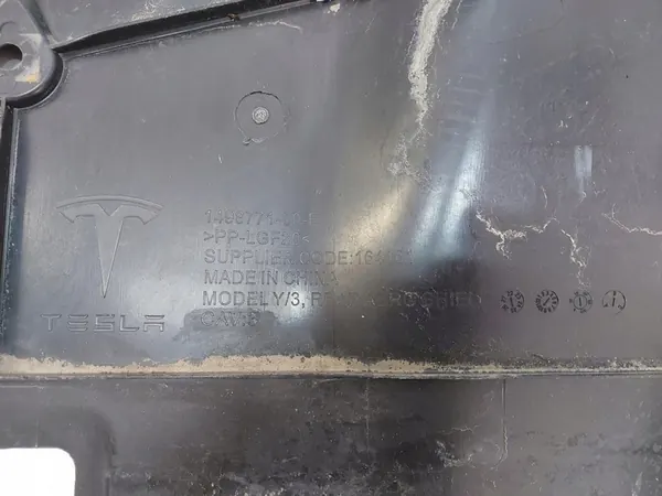 TESLA MODEL 3 Y Bakre Underbodsskydd 1498771-00-E image 3