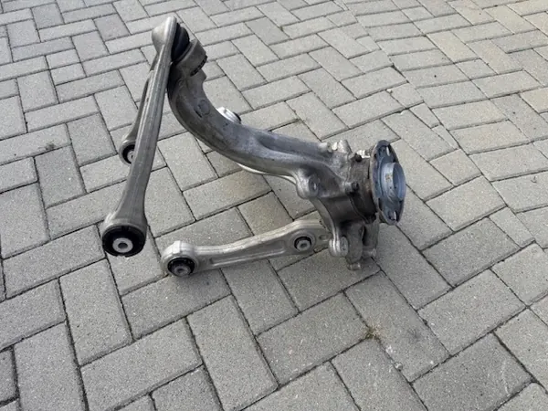 Mercedes 206 Snodo Direzionale Braccio di Controllo image 4