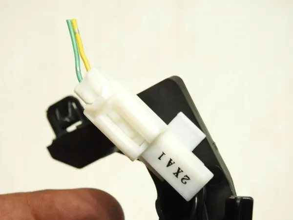 Sensor de temperatura interior Mazda OE K7571GHRI image 3