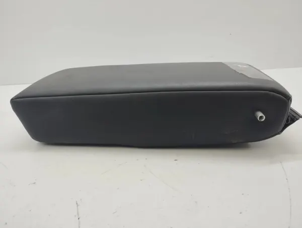 Honda Accord 2009 Achterste armsteun OEM AMD110267 image 6
