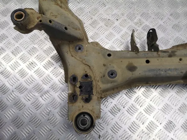 Mazda CX-7 2007 Vorderes Hilfsrahmen OEM AMD47439 image 3