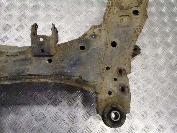 Mazda CX-7 2007 Vorderes Hilfsrahmen OEM AMD47439 image 5
