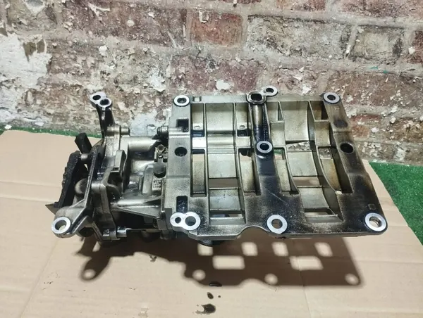 BMW Oliepomp OEM 7810823 voor 3 GT F34 2.0 Diesel image 4