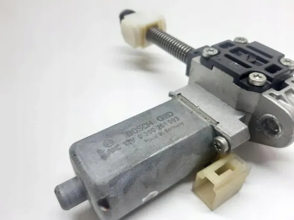 Motor banco dianteiro esquerdo OEM 8316632 BMW Série 7 image 4