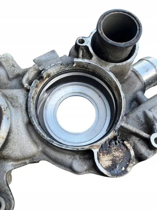 Audi Q7 Termostaatin Kotelo OEM 0P2121406B image 7