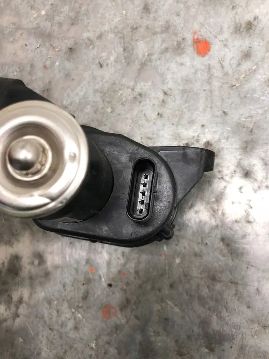 Inlaatschuif actuator Mercedes W213 A6549062500 image 2