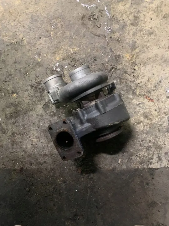 Turbo Volkswagen Crafter image 2