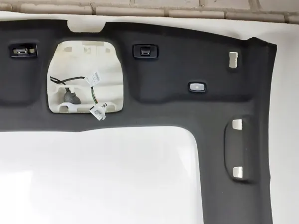OEM RZV55796 Gebruikt Dakbekleding Mercedes C-Klasse W205 image 6