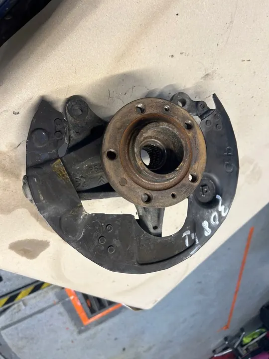 PEUGEOT 308 II T9 1.6 HDI Rotule de direction avant gauche image 3