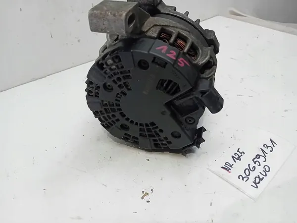 Vaihtovirtageneraattori Volvo V60 2.0L image 2