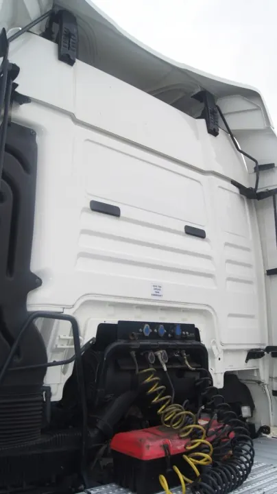 Cabine complète MAN TGX Euro 6 2015 - État utilisé image 3