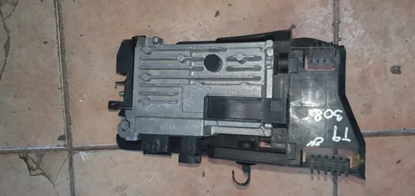 Peugeot OE Ontstekingsmodule 9810858380 - Gebruikt image 2