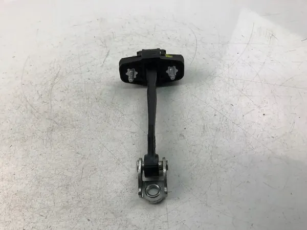 Butée de porte avant gauche OEM 50521442 Alfa Romeo image 4