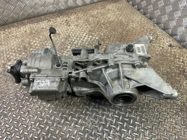 BMW 9470035 Rear Differential 2.0L Gas 170kW 2020 image 2