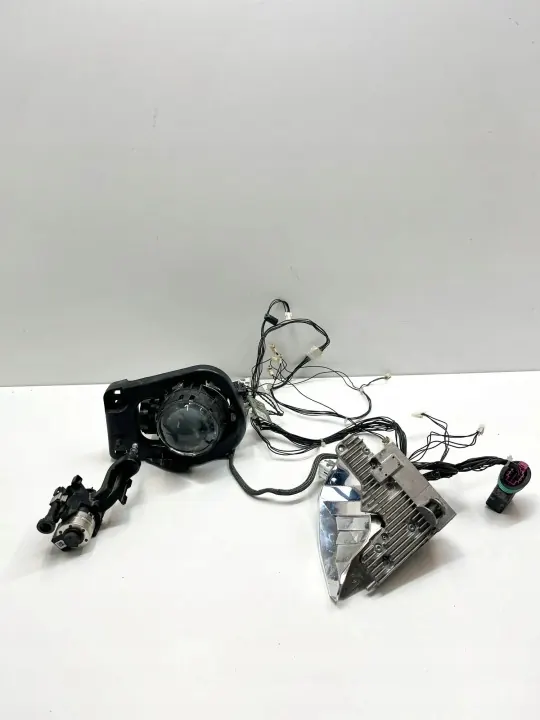 Module de contrôle phare avant gauche OEM 6816150599 image 2