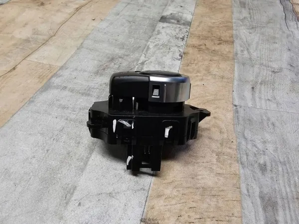 Botón Start/Stop BMW OEM 9229564 para 5 Touring F11 image 3