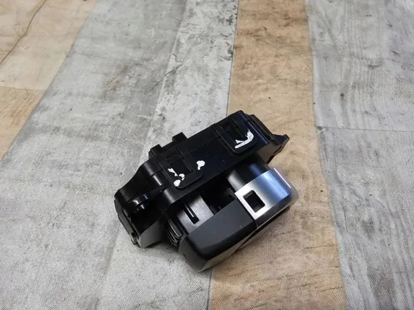 Botón Start/Stop BMW OEM 9229564 para 5 Touring F11 image 5