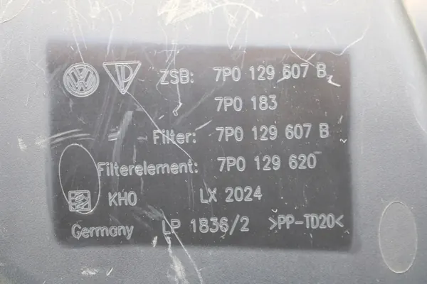 VW Touareg Luchtfilter OEM bt-cars-27655 Gebruikt image 6