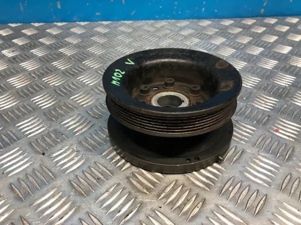Mercedes W124 Kampiakselin hihnapyörä OEM 1020301403 6030320204 image 2