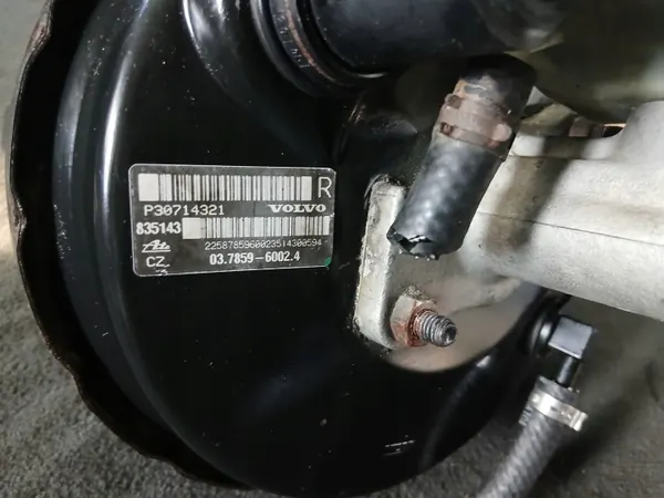 Bomba de freno Volvo P30714321 para V70/XC70/S60 image 3