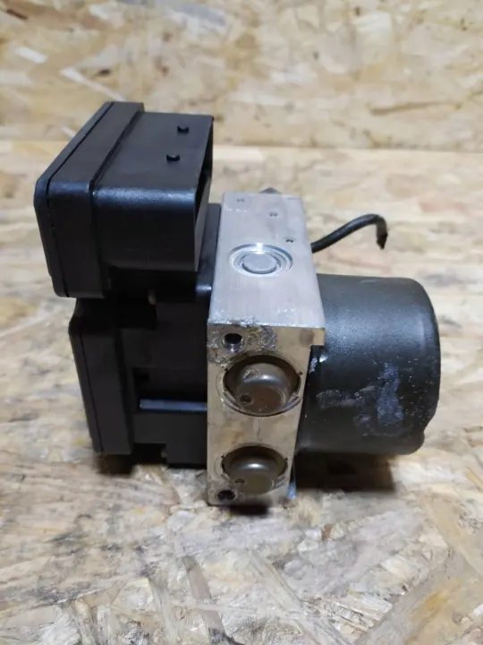 ABS-pumpstyrenhet OEM 51725050 - Begagnad Fiat OE image 9