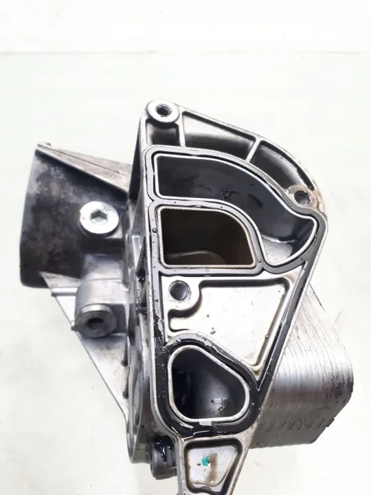 Maserati Ghibli Oliefilterbasis OEM 10016462 image 4