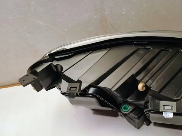 Vasen Xenon-etuvalo Peugeot Expert III Traveller image 6