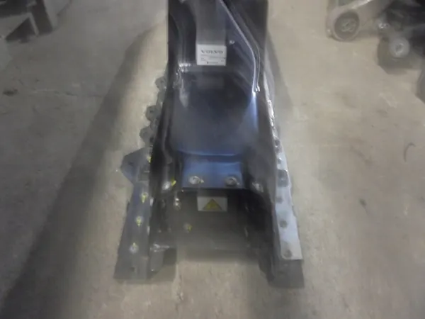 Volvo XC40 II Plug-in Hybrid Akku OEM 32299746 image 5
