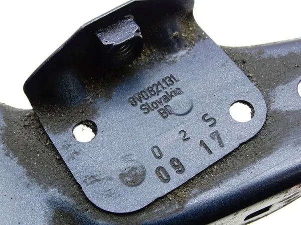 Suporte de para-lamas dianteiro Audi A3 S3 8V OEM 8V0821167A image 5
