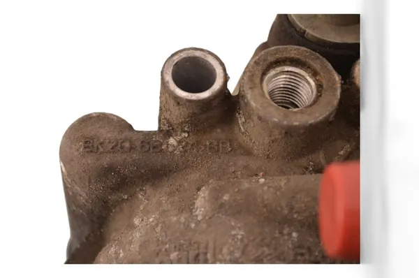 Ford Transit Custom 2.2 TDCI Olje Filter Bas + Olje Kylare image 3