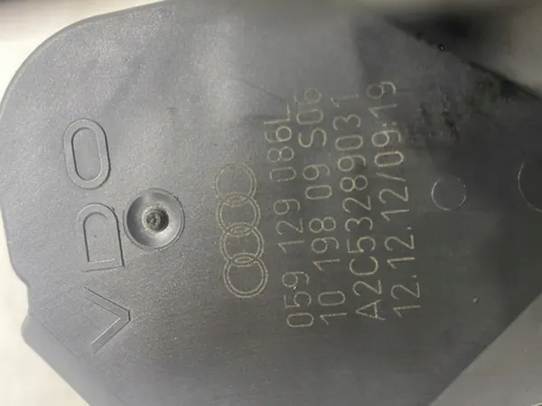 Audi OE 059129712BR Coletor de admissão image 5