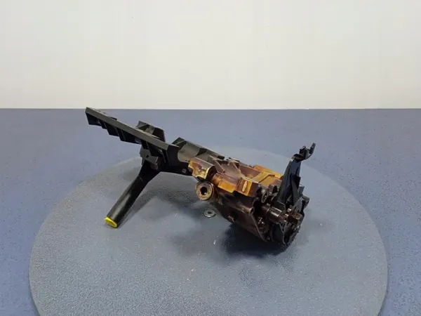 Oljepump OEM 7567028 för BMW 1-serie E87 LCI image 2