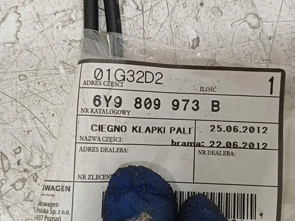 Lien de trappe à carburant Skoda Fabia OEM 6Y9809973B image 4