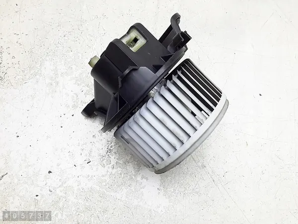 Moteur de soufflerie Opel Corsa 2012 13335075 image 2