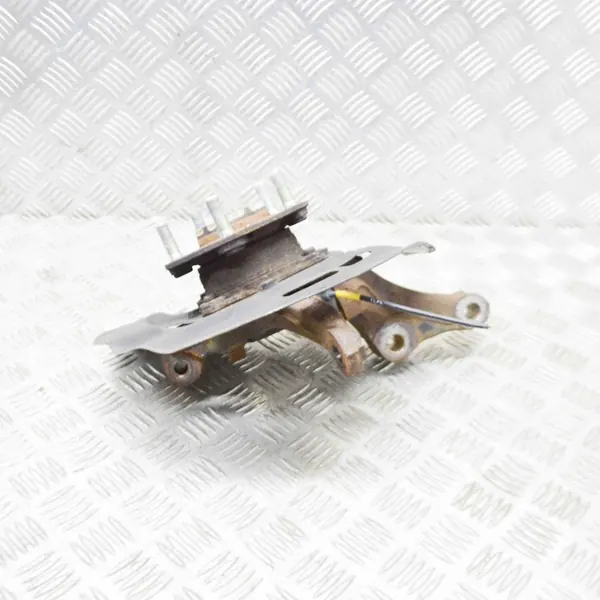 KIA Sportage 2021 Mozzo ruota anteriore sinistro image 3