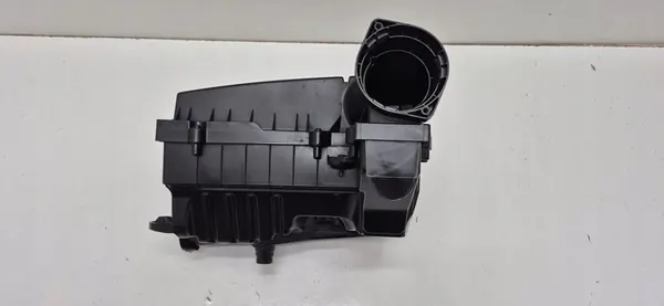 Ilmansuodattimen kotelo VW Audi Seat Skoda image 2