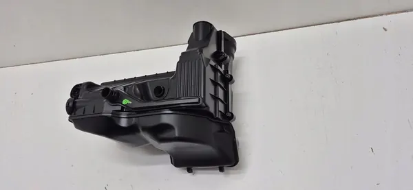 Ilmansuodattimen kotelo VW Audi Seat Skoda image 5